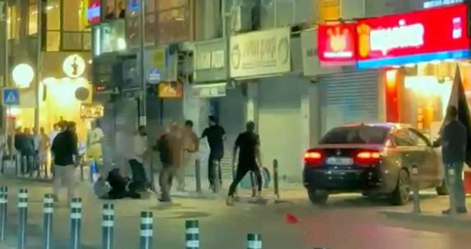 Avcılar’da Çıkan Kavgada Tarzlar Sandalyelerle Saldırdı