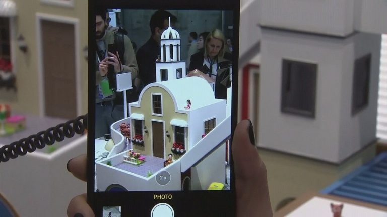 Samsung, Huawei ve Nokia Barselona'da kavga ediyor