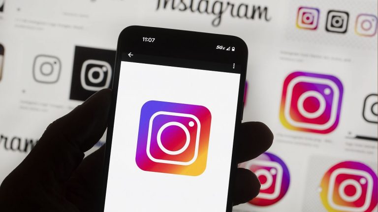Instagram cinsel şantajı önlemek için çıplaklığı bulanıklaştıracak