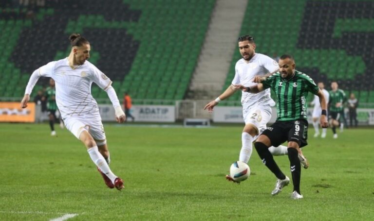 Manisa FK, Sakaryaspor’da 2 golle 3 sayı attı! – Son Dakika Spor Haberleri