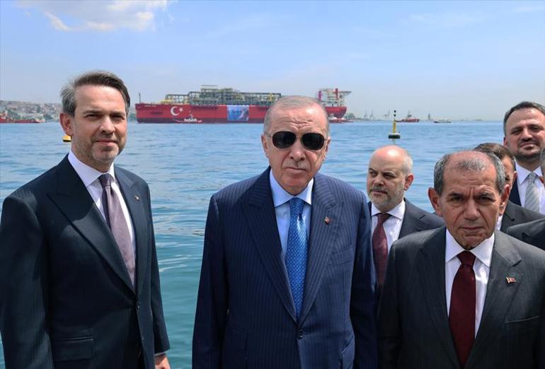 Türkiye Osman Gazi Filyos Limanı'nın yüzen doğal gazının üretimi için ilk platform