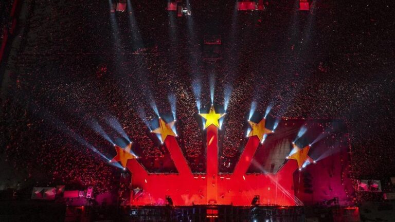 Galatasaray şampiyonluk kutlaması canlı yayın