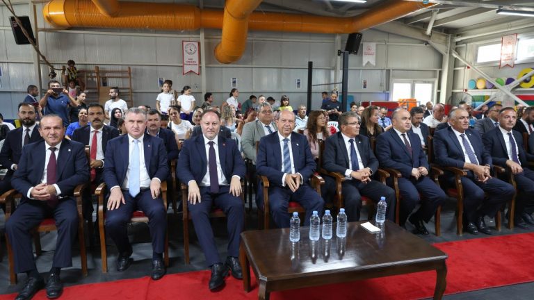KKTC’de, Türkiye’nin katkıları ile yapılan spor tesisleri için toplu açılış töreni düzenlendi